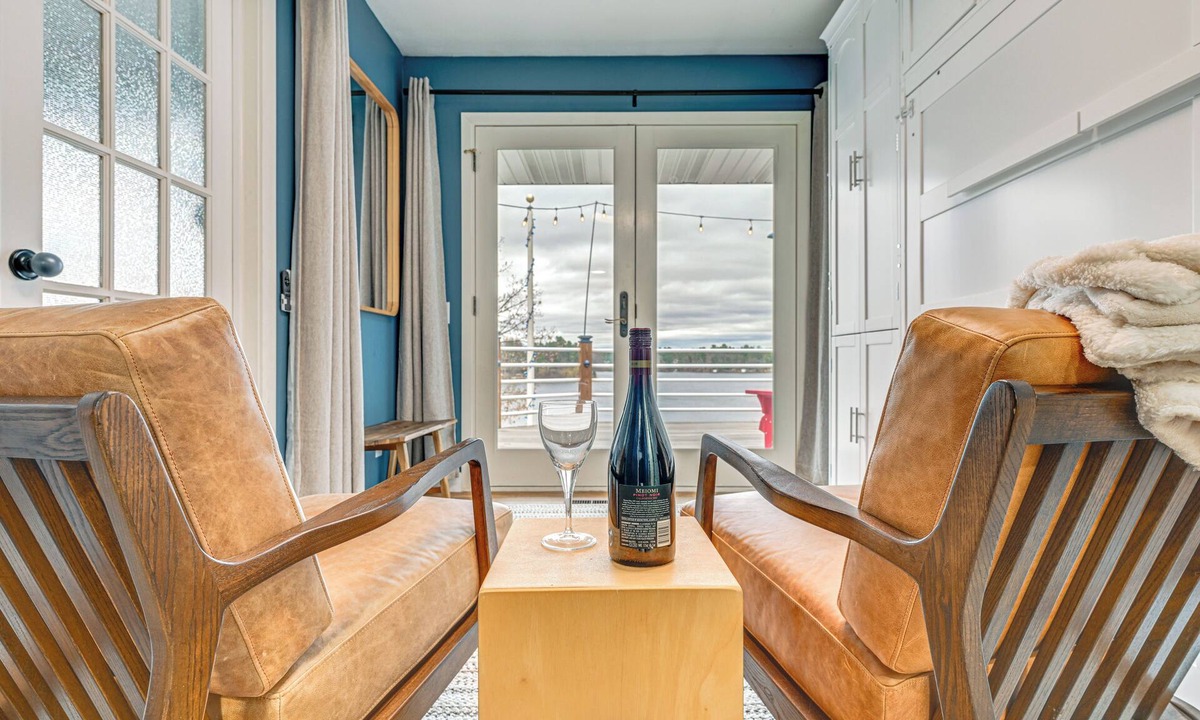 Lake Wissota Apartment | Dock, Deck & View: Lakefront Chippewa Falls Studio