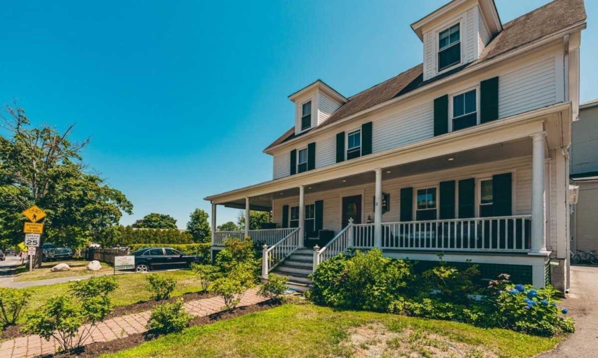 Ogunquit House | Iconic Large House for Rent in Downtown Ogunquit - One Block from The Beach