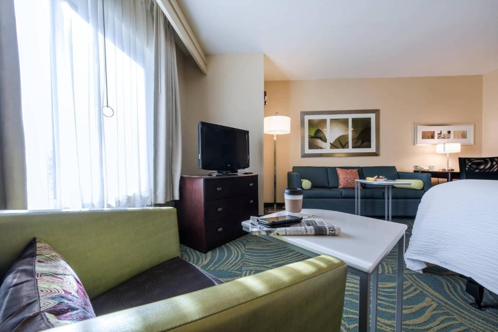 Devens Hotel | SpringHill Suites Devens Common Center