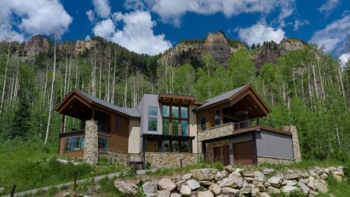 Durango House | 730 Eagle Wing