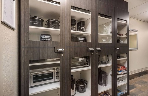 Burlington Hotel | Always a Great Idea To Unwind! Pet-Friendly, Near Harvard Square