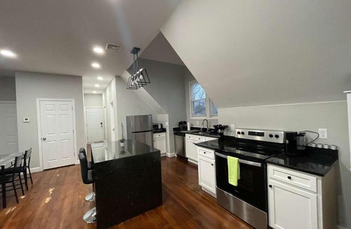 Middletown Apartment | Apartment in Middletown-Wesleyan 301