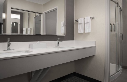 Panama City Hotel | Courtyard by Marriott Panama City