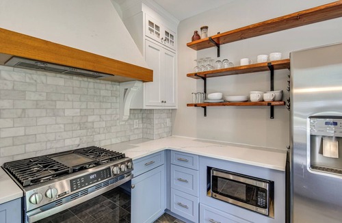 West Chester House | Explore Dtwn & WCU! Walkable West Chester Getaway