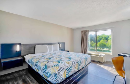 Northwest Hotel | Motel 6 Virginia Beach, VA