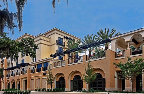 Winter Park Hotel | Rooftop Pool, Close to Parks & Rollins College - Award Winning Accommodations