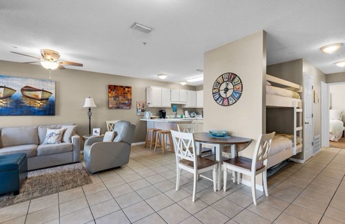 Navarre Beach Villa | Sunset Harbor Villas 312/Steps to the Beach
