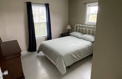 Wallace House | The Paddock
