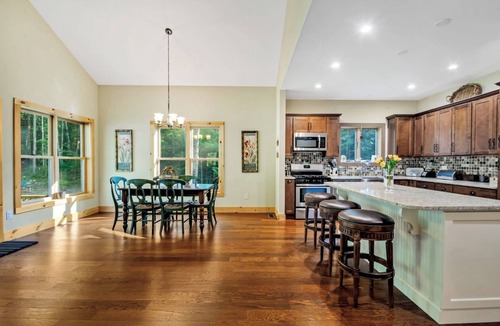 Diamond Point House | True Adirondack living. 3-bedroom house in tranquil Diamond Point.
