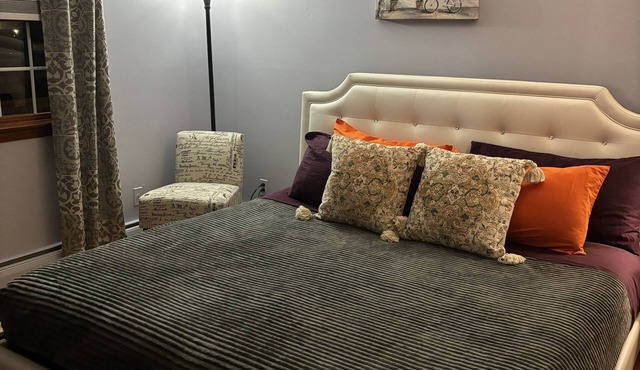 1 King & 1 Queen suit available in Guest House quiet & serene