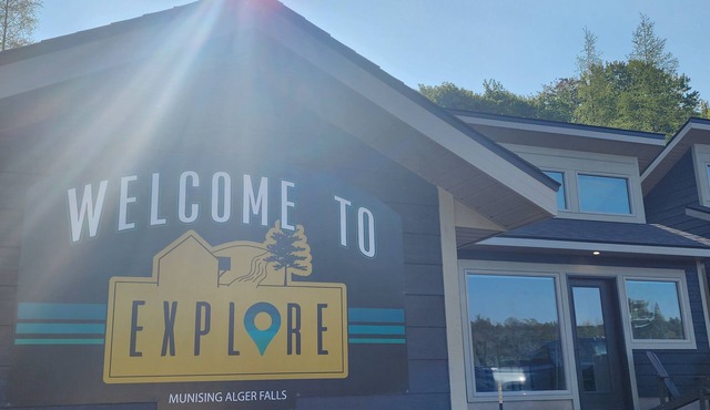 EXPLORE Munising Studio Suite 114