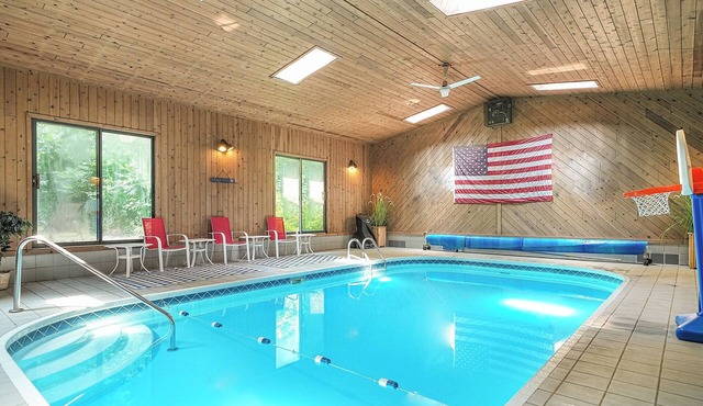 July 26-Aug 2 Available Private Mini Resort w Indoor Pool & Sauna