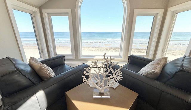 Luxurious Beachfront New England Cottage