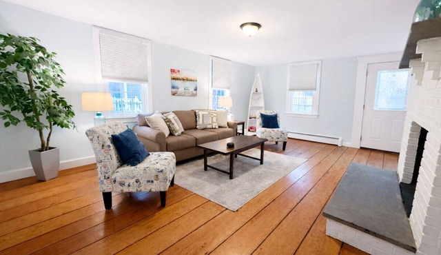 Magnolia Portside – Whole 4BR Home on Thames St