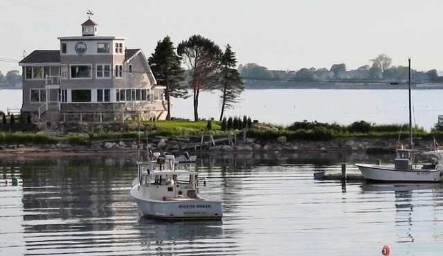 Panoramic Oceanfront Views Of Garrison Cove, Wills Gut And Casco Bay