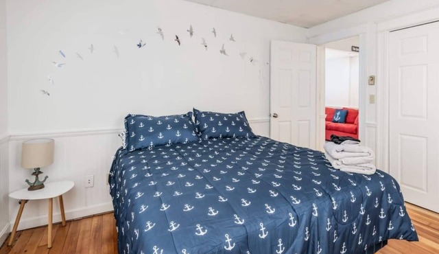 Spacious 5 BR Coastal Retreat - Perfect 4 Groups