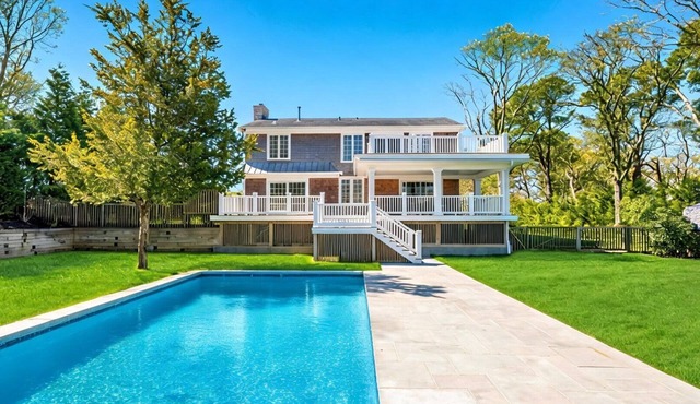 Upscale Hampton Bays Home, Private Heated Pool, Great for Families and Friends