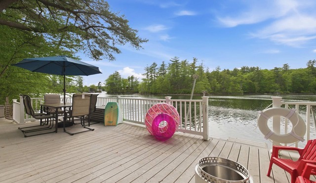 Waterfront Getaway w/Dock & Lake Views