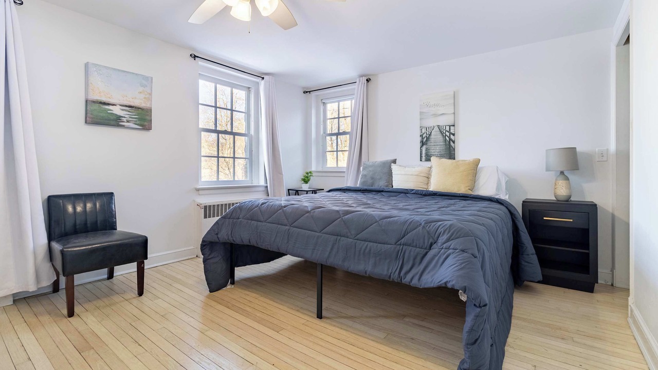 Photo of Bedroom in Easton
